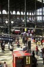 Watch World\'s Busiest Train Stations M4ufree